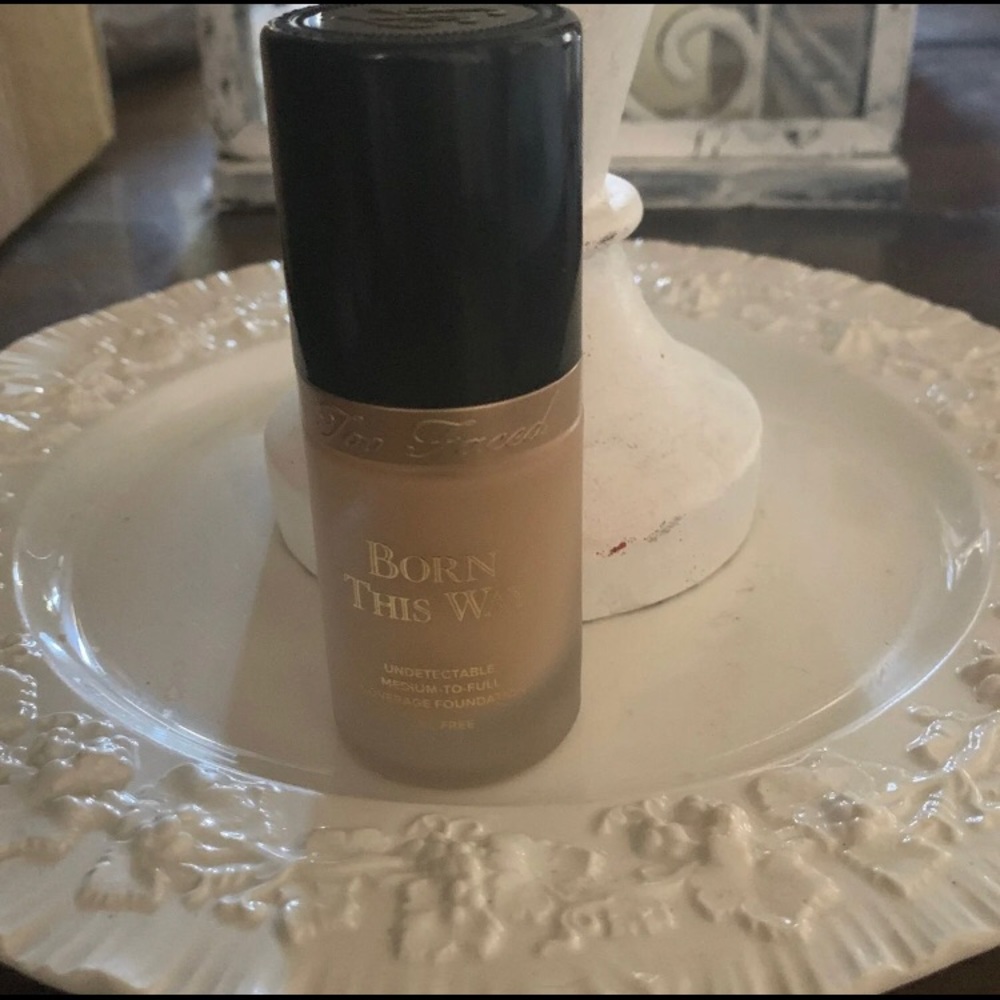 💎SOLD💎 Too faced born this way warm nude